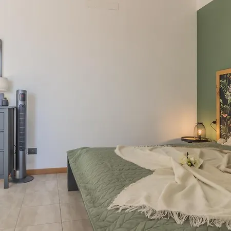 Varenna Wanderlust *