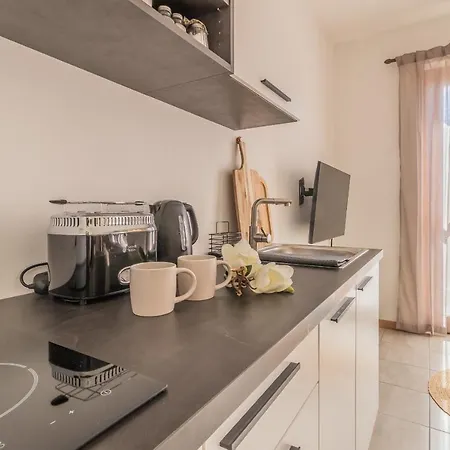 Varenna Wanderlust Perledo