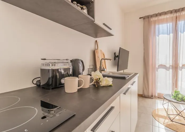 Varenna Wanderlust Perledo